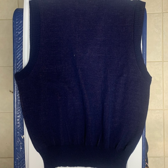 Men’s Troy Hill sweater vest brand new navy gray burgundy geometric style - Picture 4 of 5